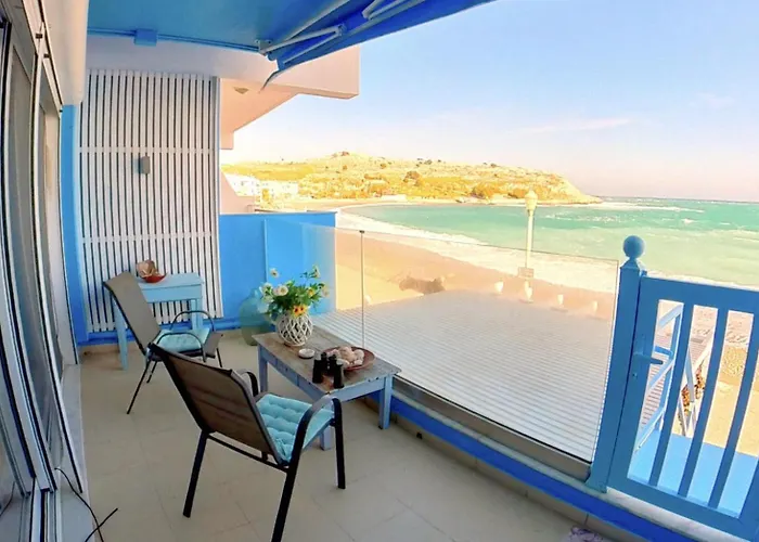 Appartamento Deluxe Apartment- Sleeps 2 & Private Terrace Haraki